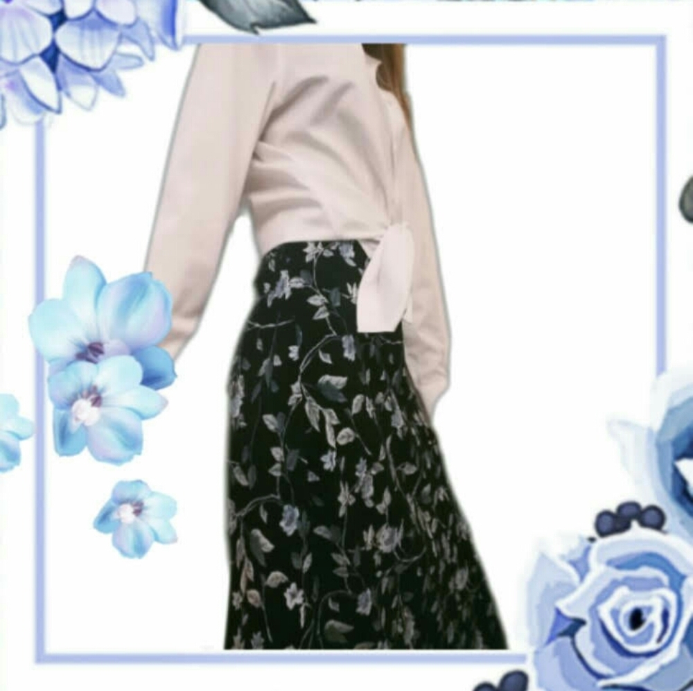 -SOLD- Vintage Flowered Skirt